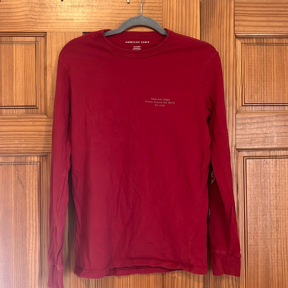 American Eagle Men's Long Sleeve Tee